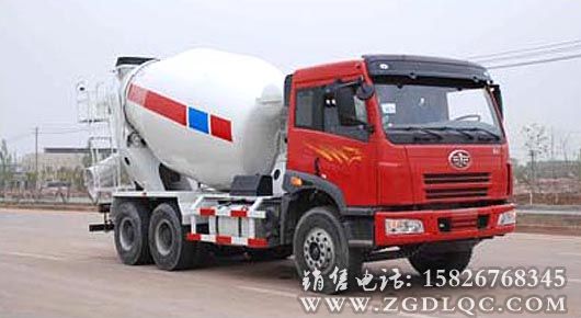解放混凝土攪拌運(yùn)輸車(chē)