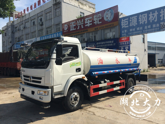 �|�L(f��ng)����8����ˮ܇(ch��)�DƬ