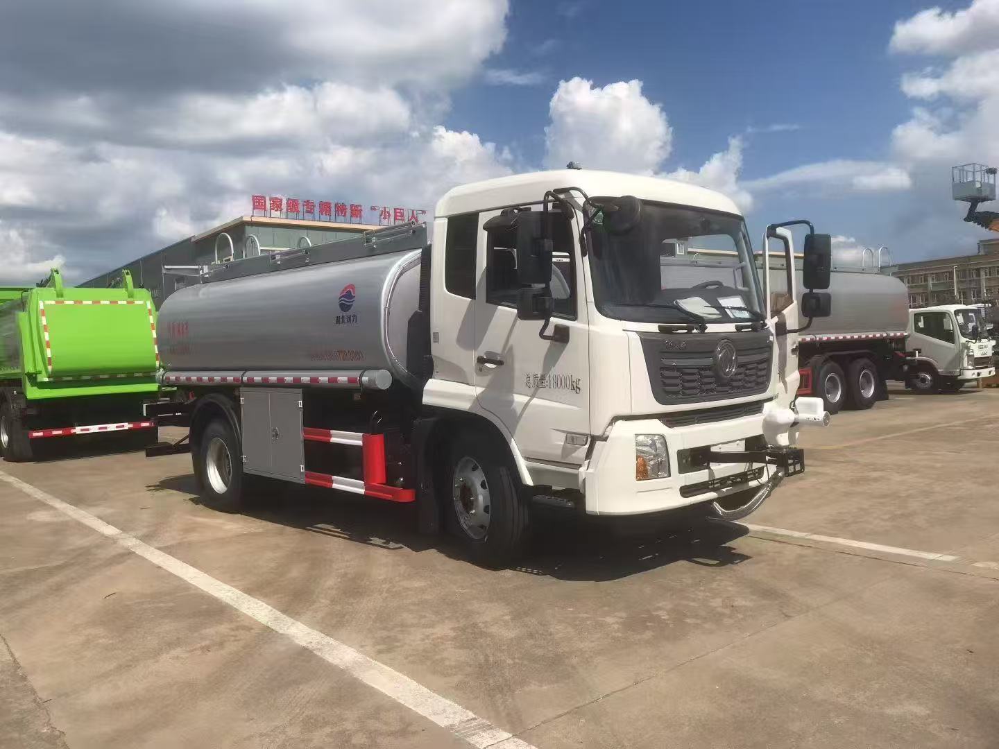 �|�L���\�\ˮ܇